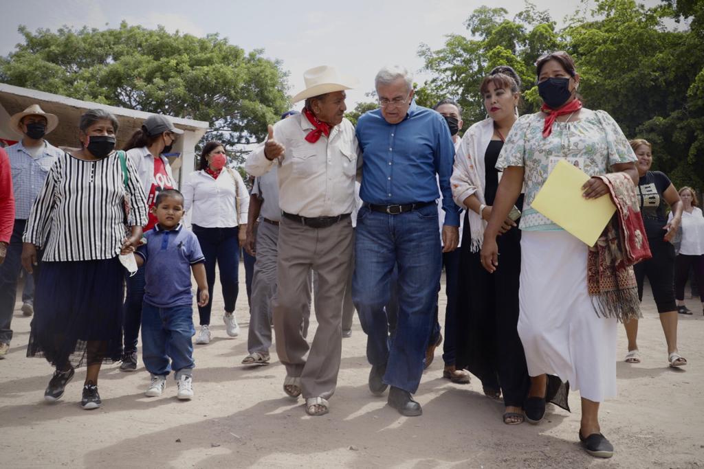 Rocha se reúne con gobernadores tradicionales indígenas; dice que no se meterá en el tema de la planta de amoniaco $!Rocha se reúne con gobernadores tradicionales indígenas; dice que no se meterá en el tema de la planta de amoniaco