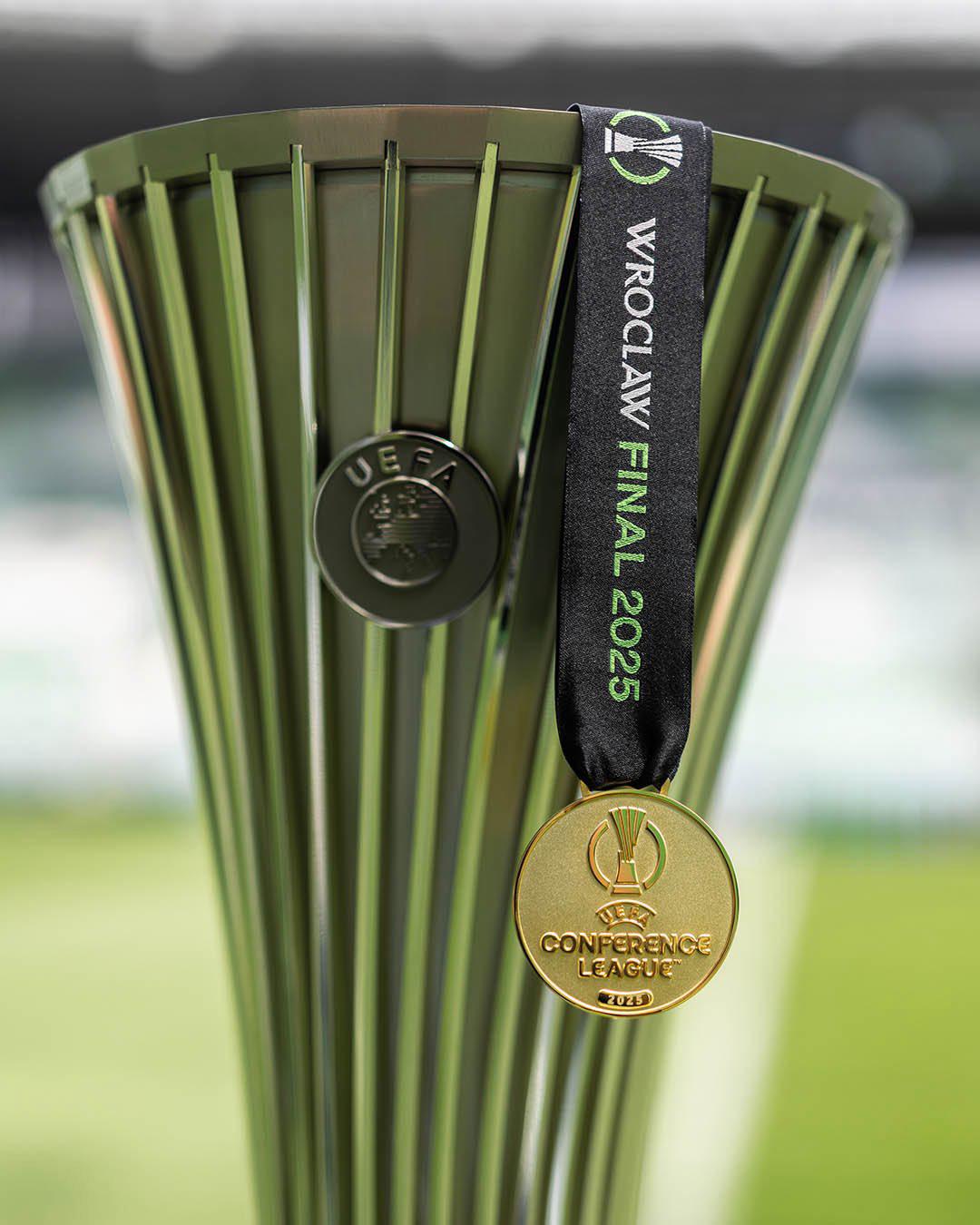 Betis y Chelsea en final de Conference League: gesta histórica o pequeña alegría $!Betis y Chelsea en final de Conference League: gesta histórica o pequeña alegría