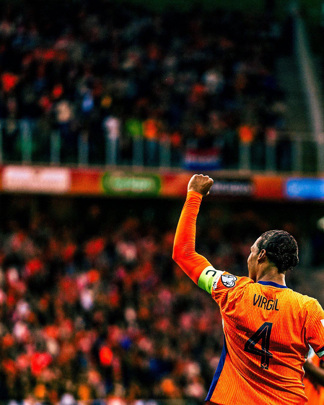 Memphis lidera a Países Bajos e iguala a Van Persie como máximo goleador histórico $!Memphis lidera a Países Bajos e iguala a Van Persie como máximo goleador histórico