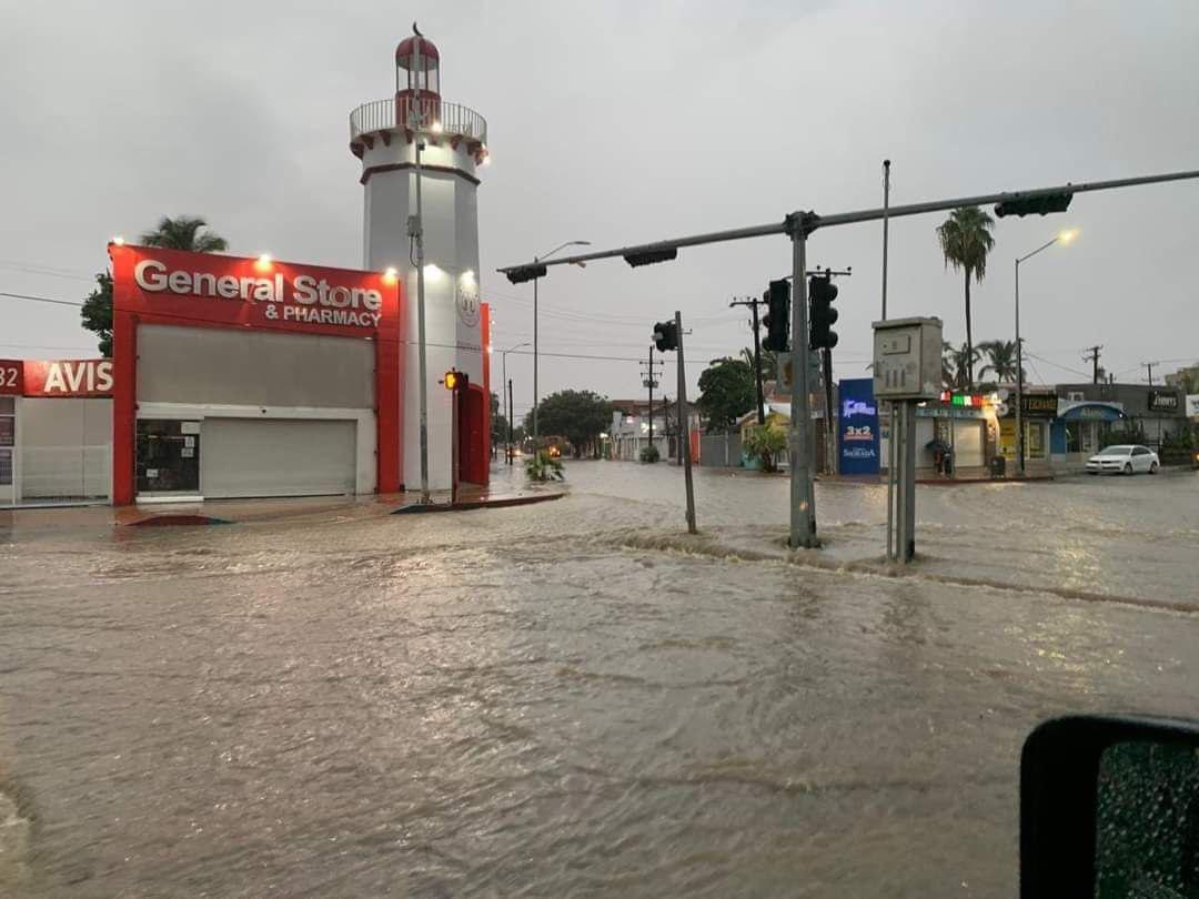 Tormenta tropical ‘Ileana’ provoca inundaciones en Baja California Sur; activan alerta naranja $!Tormenta tropical ‘Ileana’ provoca inundaciones en Baja California Sur; activan alerta naranja
