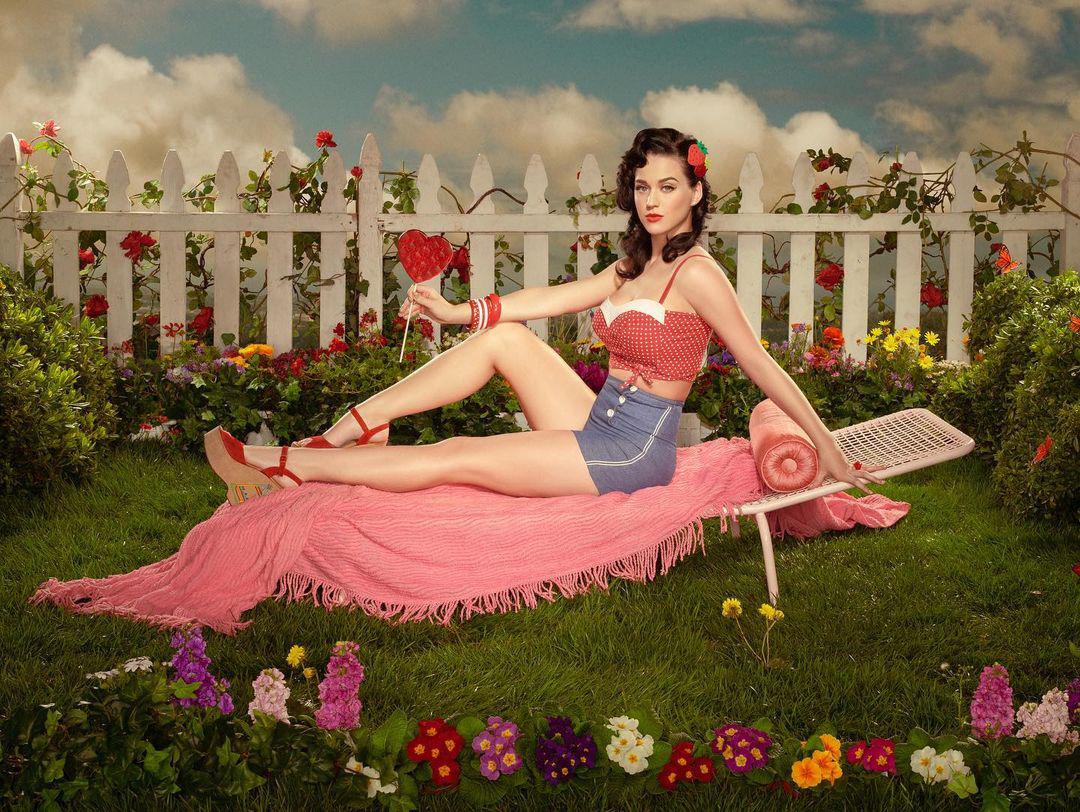 Katy Perry bebe tras tres meses de sobriedad $!Katy Perry bebe tras tres meses de sobriedad