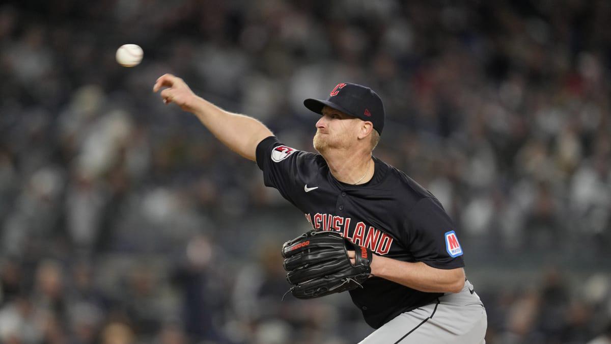 Soto y Stanton suenan jonrones, Yanquis vence a descontrolados Guardianes al abrir serie $!Soto y Stanton suenan jonrones, Yanquis vence a descontrolados Guardianes al abrir serie