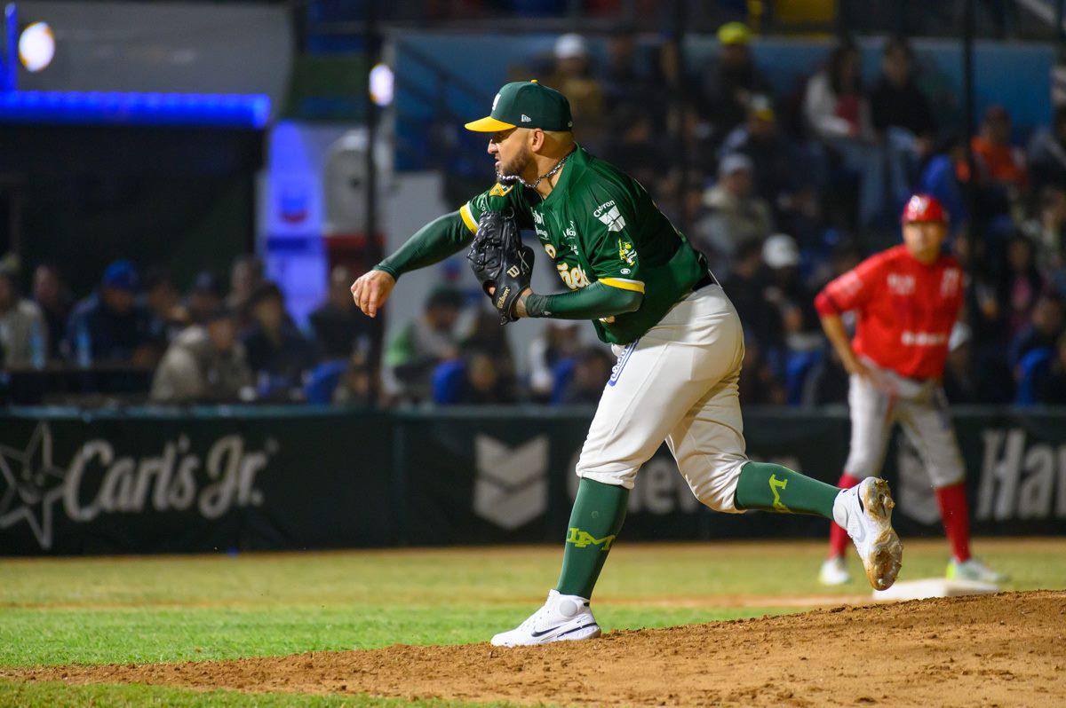 Venados explota en la novena, da la voltereta y asegura la serie en Los Mochis $!Venados explota en la novena, da la voltereta y asegura la serie en Los Mochis