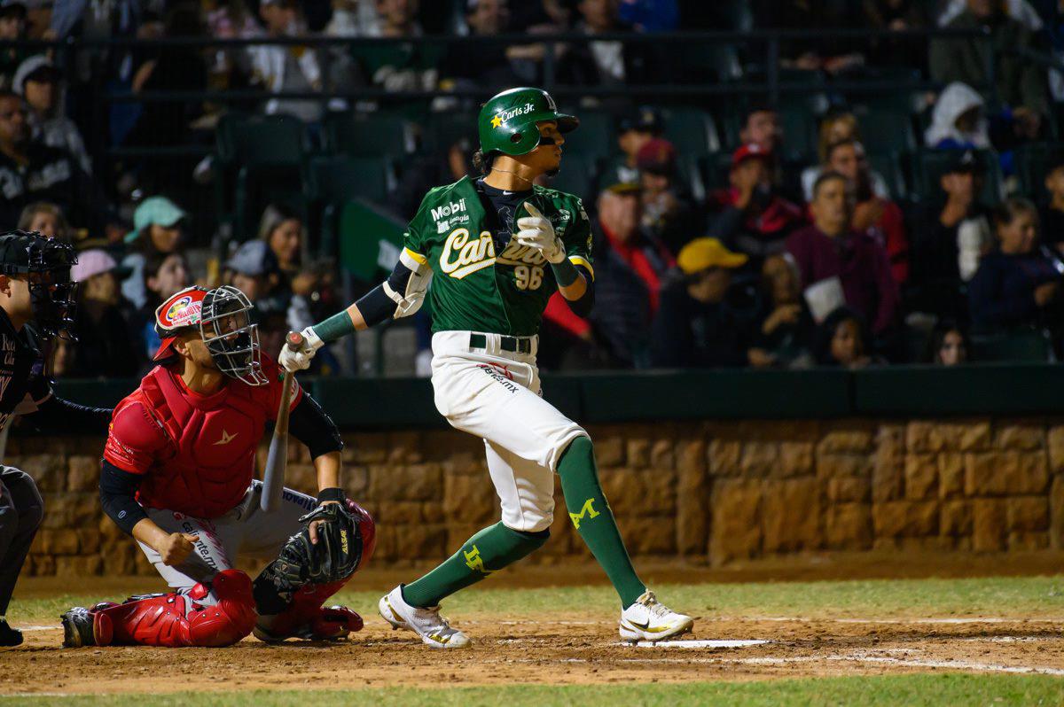 Venados explota en la novena, da la voltereta y asegura la serie en Los Mochis $!Venados explota en la novena, da la voltereta y asegura la serie en Los Mochis