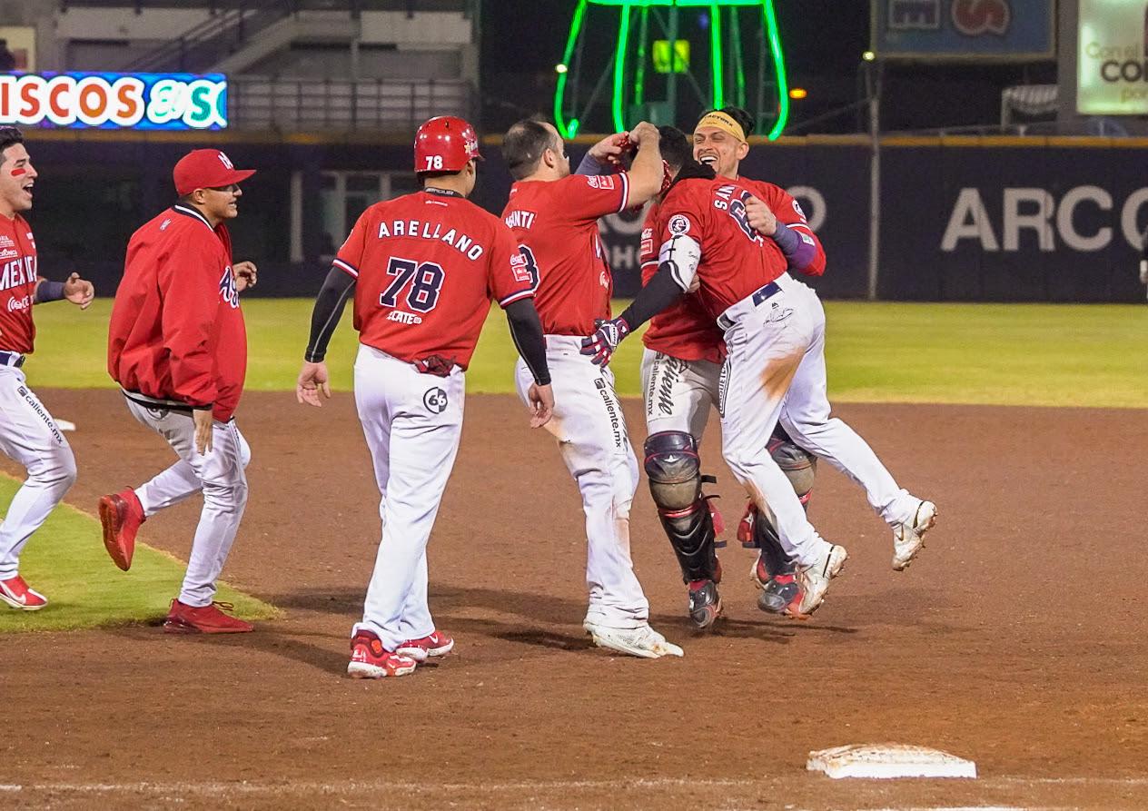 Águilas deja tendido a Venados de Mazatlán y asegura la serie $!Águilas deja tendido a Venados de Mazatlán y asegura la serie