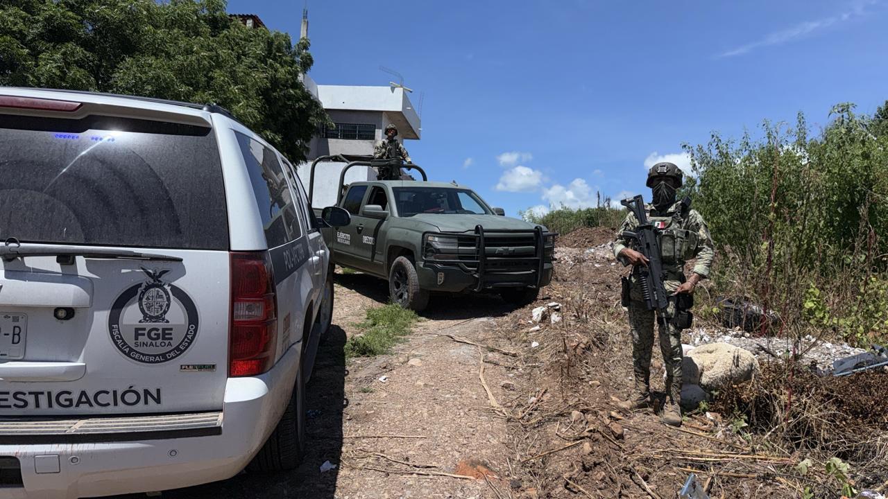 Hallan cuerpo en estado de descomposición en Loma de Imala, en Culiacán $!Hallan cuerpo en estado de descomposición en Loma de Imala, en Culiacán