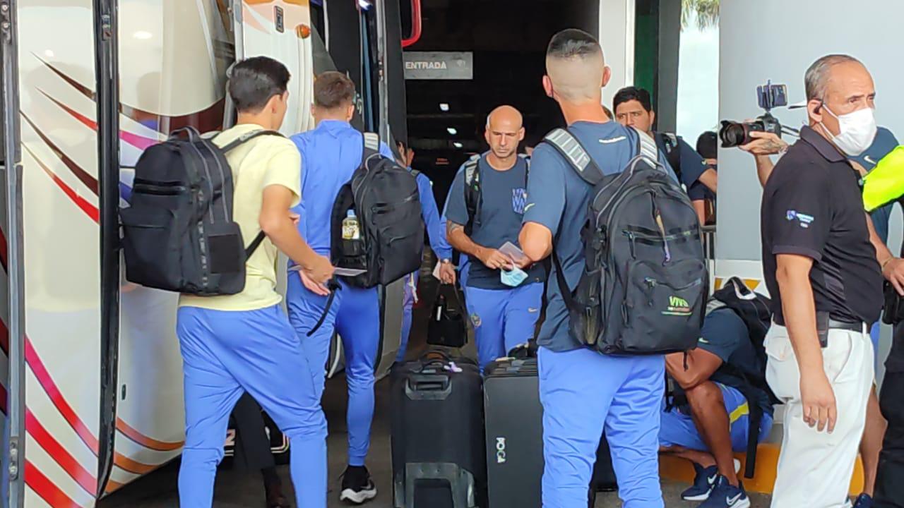 Las Águilas del América aterrizan en Mazatlán en total hermetismo $!Las Águilas del América aterrizan en Mazatlán en total hermetismo