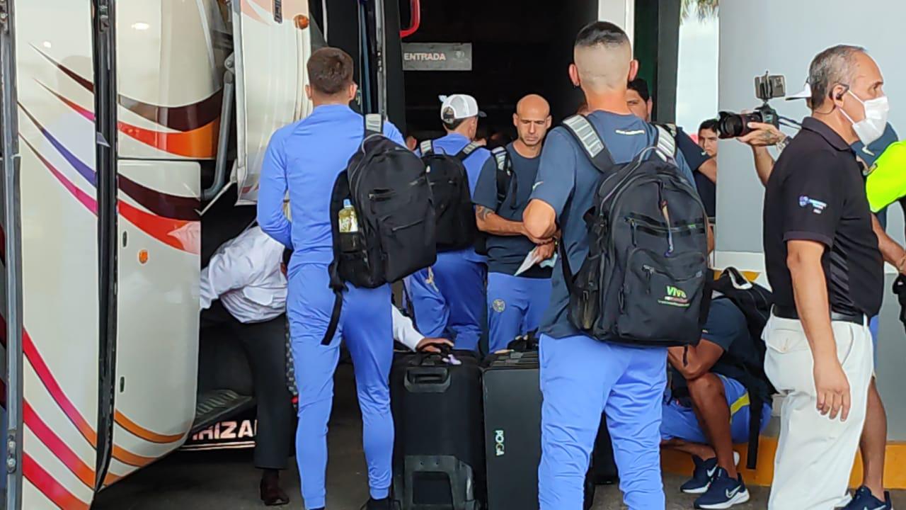 Las Águilas del América aterrizan en Mazatlán en total hermetismo $!Las Águilas del América aterrizan en Mazatlán en total hermetismo