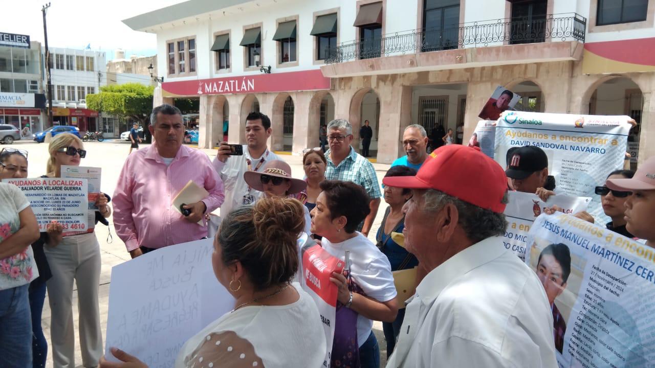 Promesas recicladas y ningún avance señalan familiares de personas desaparecidas ante atención de Alcaldesa en Mazatlán $!Promesas recicladas y ningún avance señalan familiares de personas desaparecidas ante atención de Alcaldesa en Mazatlán