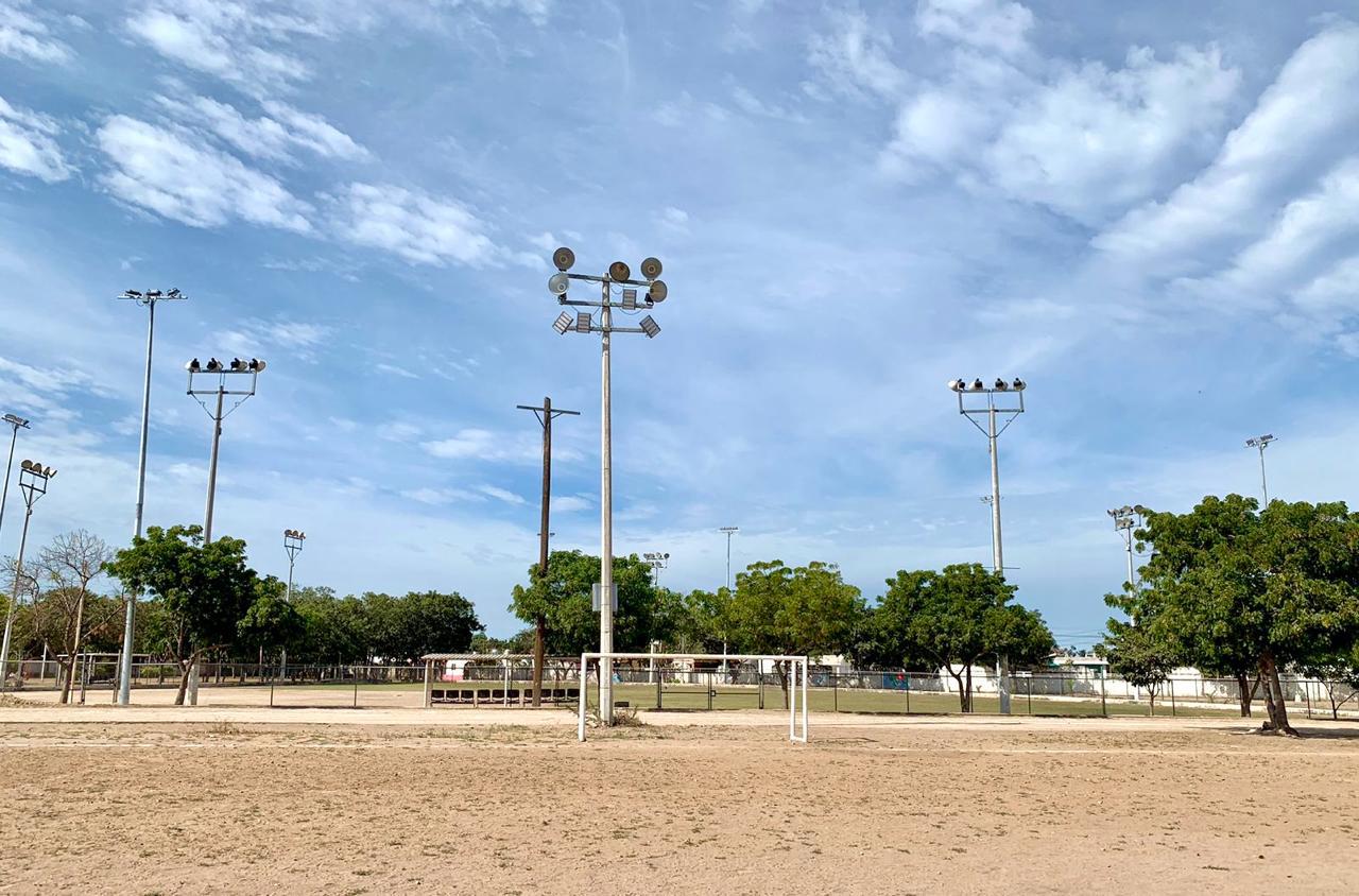 Mejoran y modernizan la Unidad Deportiva Julio Lerma Quintero, en Elota $!Mejoran y modernizan la Unidad Deportiva Julio Lerma Quintero, en Elota