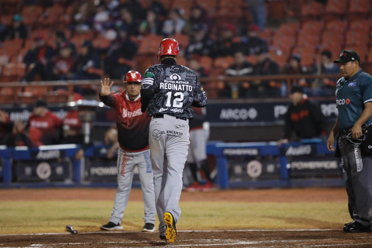 Águilas deja tendido a Venados de Mazatlán y asegura la serie $!Águilas deja tendido a Venados de Mazatlán y asegura la serie