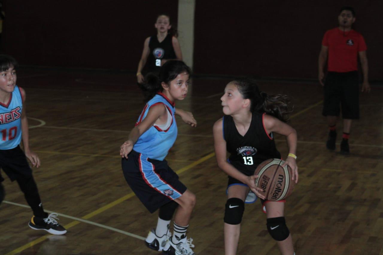 Leones Monterrey logra su segundo triunfo en la Copa Mazatlán de Basketball $!Leones Monterrey logra su segundo triunfo en la Copa Mazatlán de Basketball