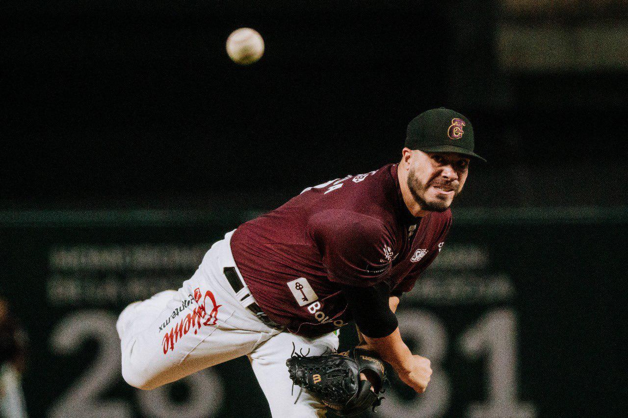 Manny Barreda, de Tomateros, es nombrado Lanzador del Año en la LMP $!Manny Barreda, de Tomateros, es nombrado Lanzador del Año en la LMP