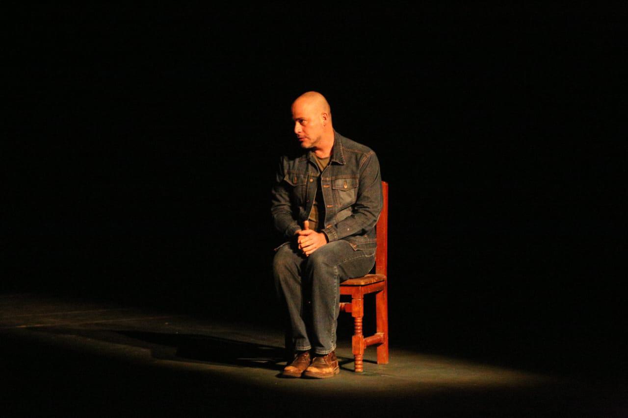 Deja drama y humor ‘Un acto de comunión’ $!Deja drama y humor ‘Un acto de comunión’