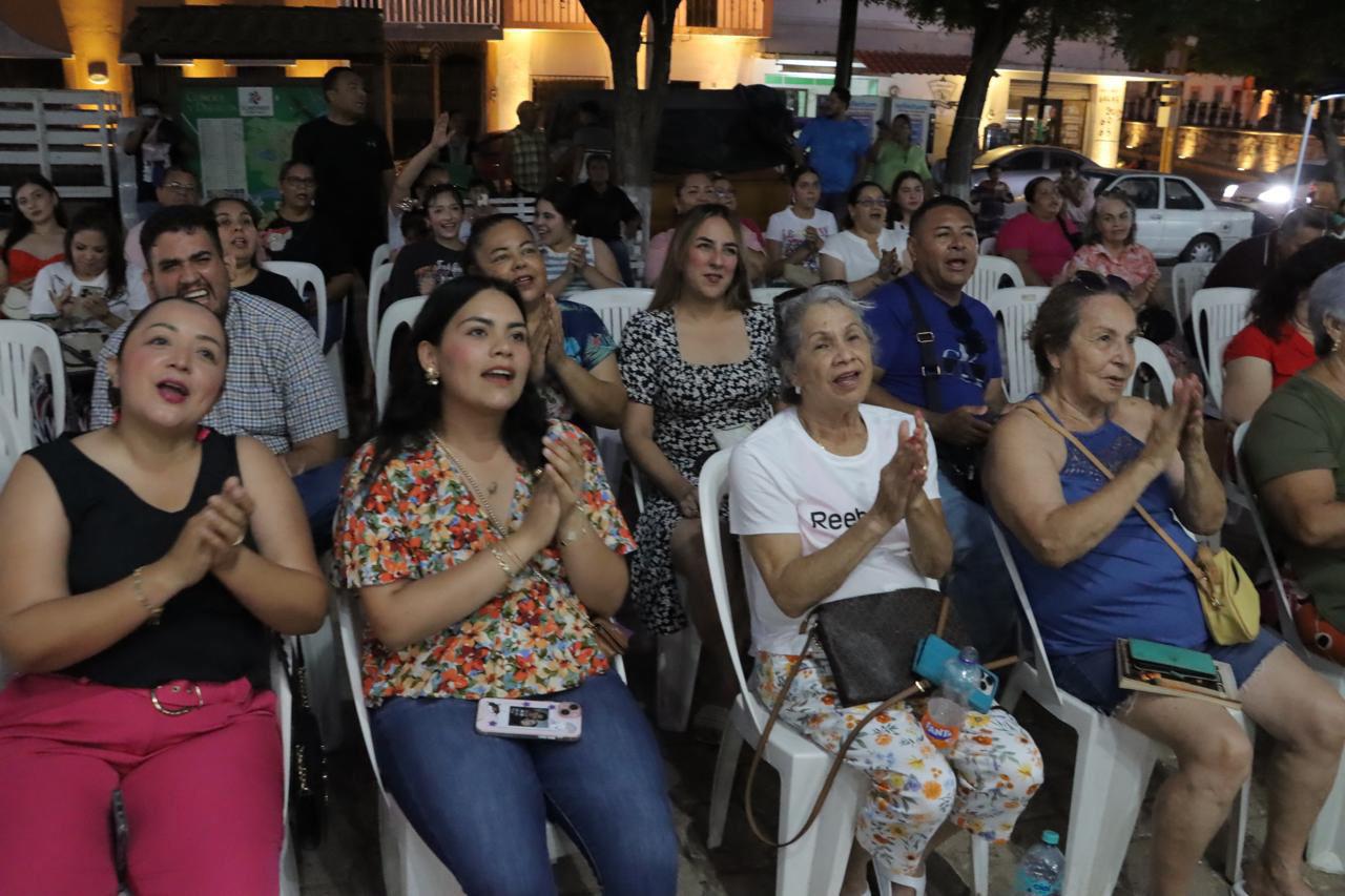 Ponen en marcha en Rosario el programa ‘Sábados de Plaza’ $!Ponen en marcha en Rosario el programa ‘Sábados de Plaza’