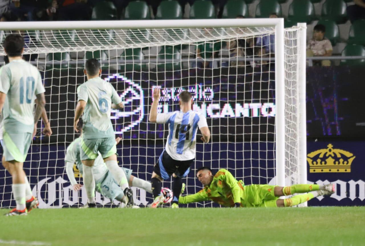 ¡Sencillito! Argentina golea a México en el Estadio El Encanto $!¡Sencillito! Argentina golea a México en el Estadio El Encanto