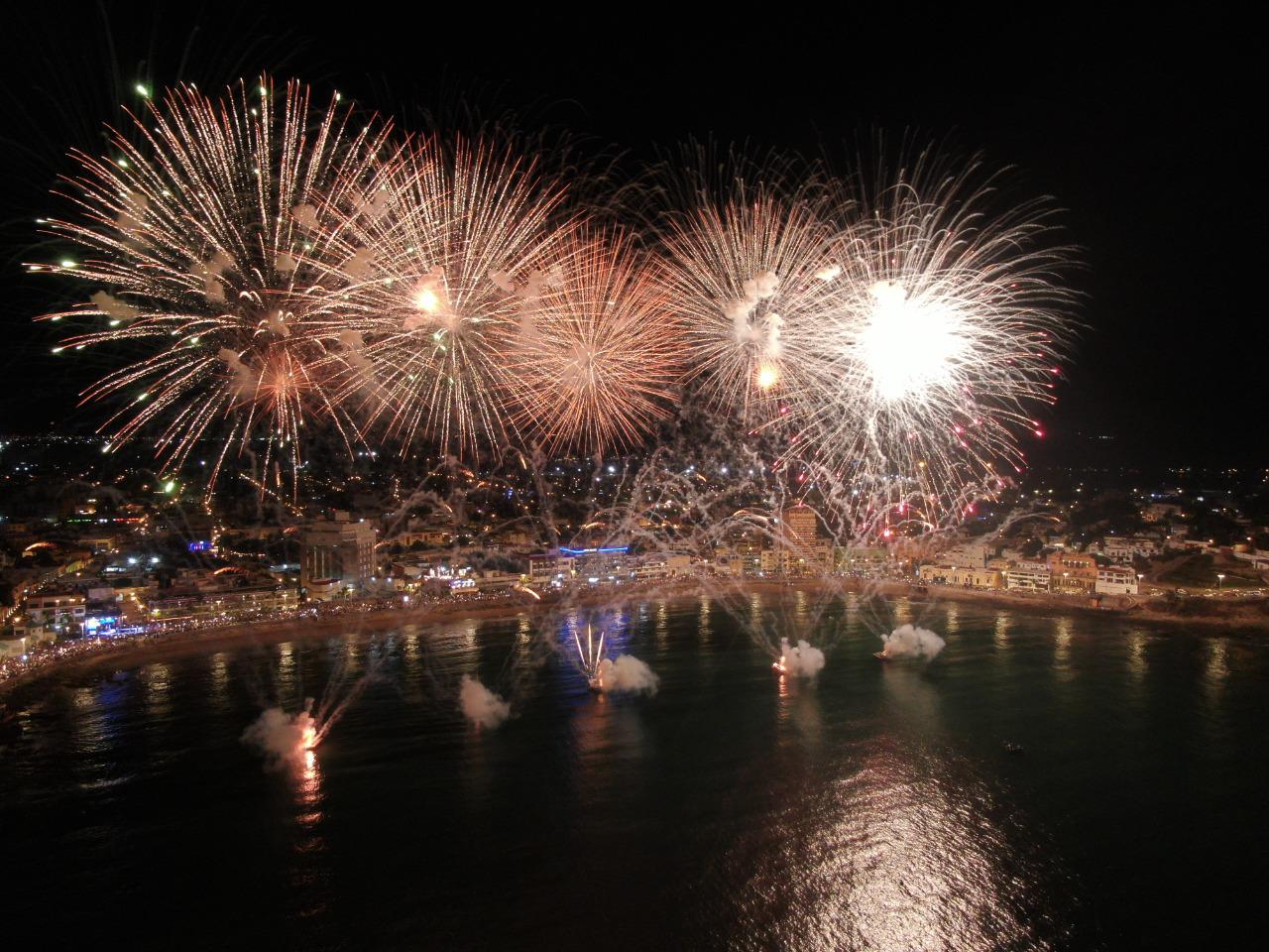 Su Majestad Mi Banda El Mexicano celebra Año Nuevo en Mazatlán $!Su Majestad Mi Banda El Mexicano celebra Año Nuevo en Mazatlán
