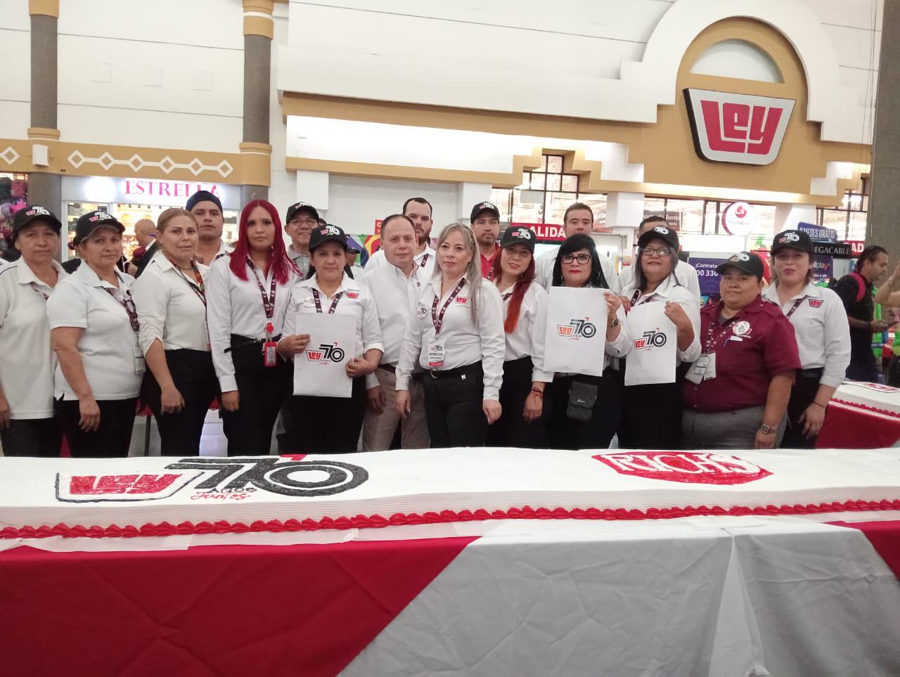 Celebra Casa Ley su 70 aniversario con descuentos y grandes promociones $!Celebra Casa Ley su 70 aniversario con descuentos y grandes promociones