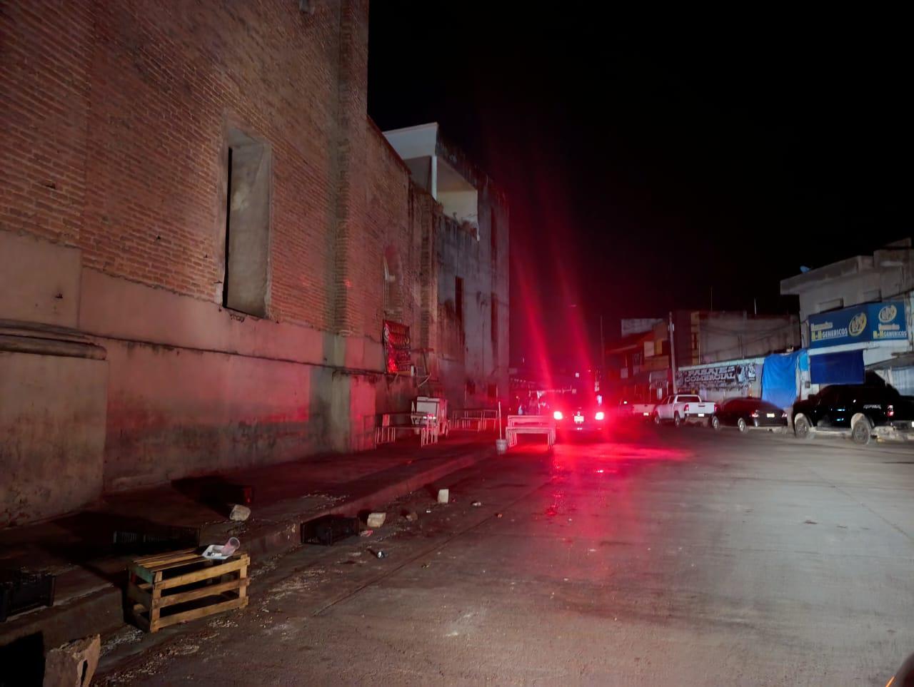 Apagón deja sin luz a varias colonias de Escuinapa $!Apagón deja sin luz a varias colonias de Escuinapa