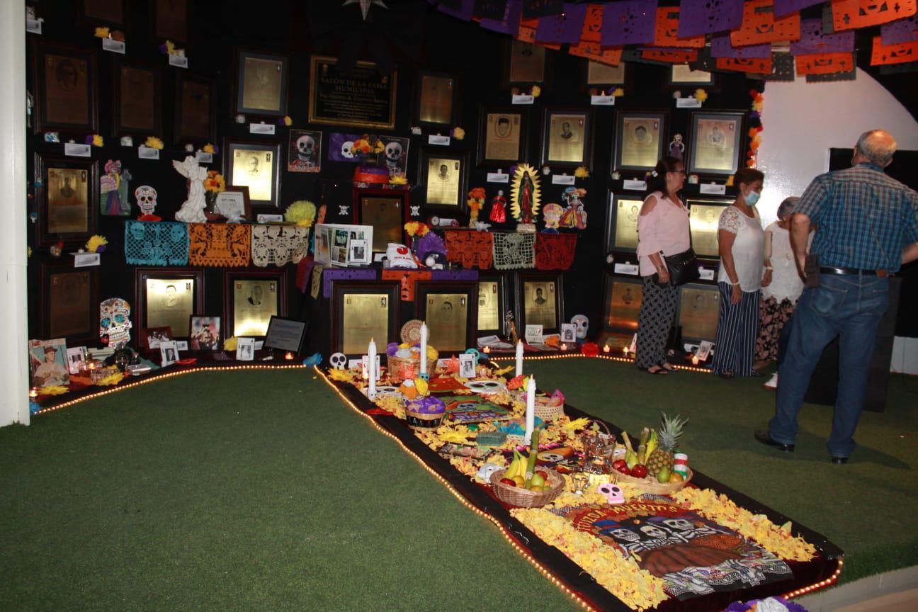 Presentan altar de muertos en honor a los ‘inmortales’ del deporte de Culiacán que se adelantaron en el camino $!Presentan altar de muertos en honor a los ‘inmortales’ del deporte de Culiacán que se adelantaron en el camino