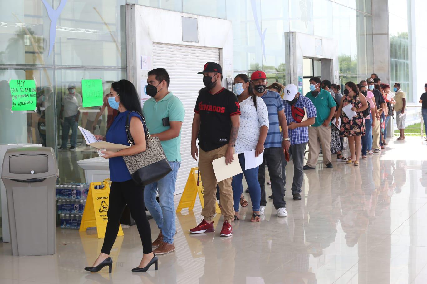 Por ser día de asueto, en Mazatlán se registra poca demanda en centros de vacunación Covid $!Por ser día de asueto, en Mazatlán se registra poca demanda en centros de vacunación Covid