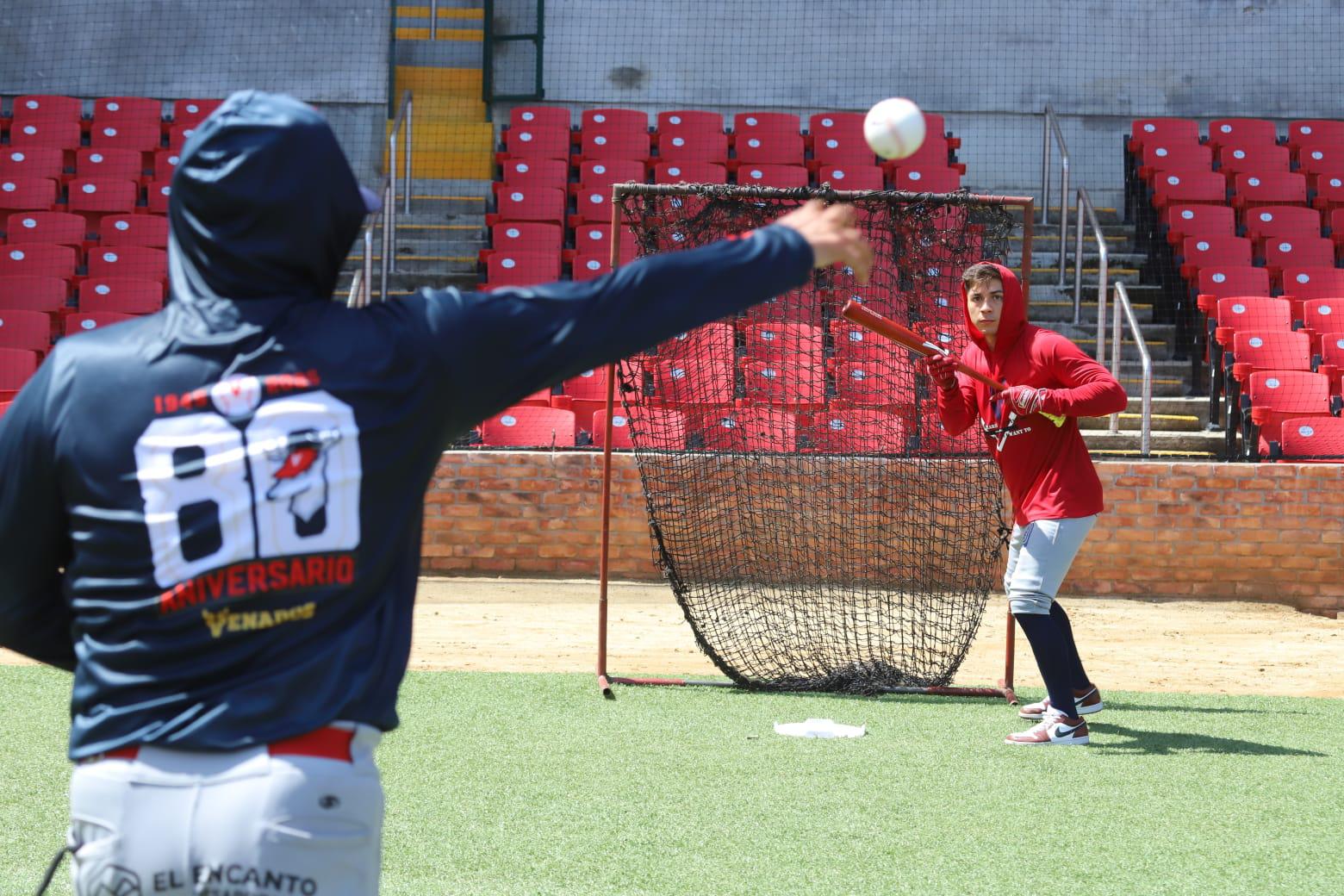 Quiero ahora batearles a Tomateros: Andrés Álvarez $!Quiero ahora batearles a Tomateros: Andrés Álvarez