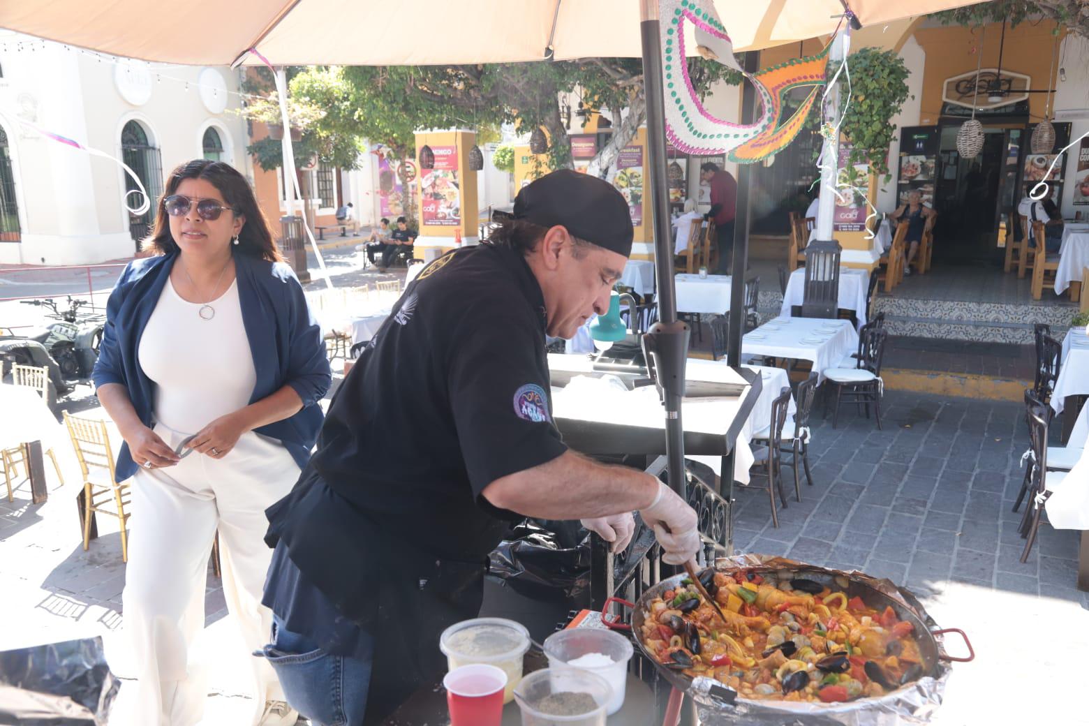 Regresan las ‘Tardes de Carnaval’ con muestra gastronómica y un ambiente de fiesta $!Regresan las ‘Tardes de Carnaval’ con muestra gastronómica y un ambiente de fiesta