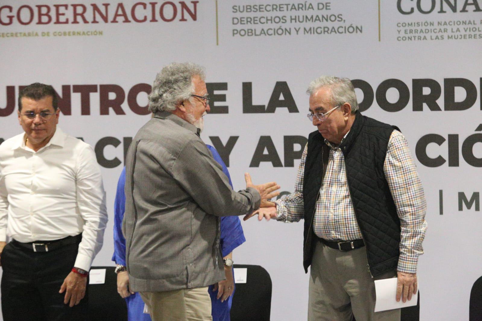 Hay en México más de 50 mil cuerpos sin identificar, señala Encinas $!Hay en México más de 50 mil cuerpos sin identificar, señala Encinas