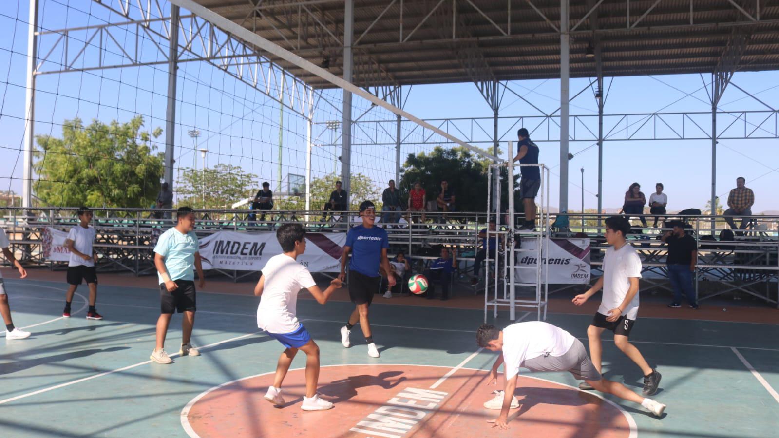 Listas las finales del voleibol en la Olimpiada Estudiantil $!Listas las finales del voleibol en la Olimpiada Estudiantil