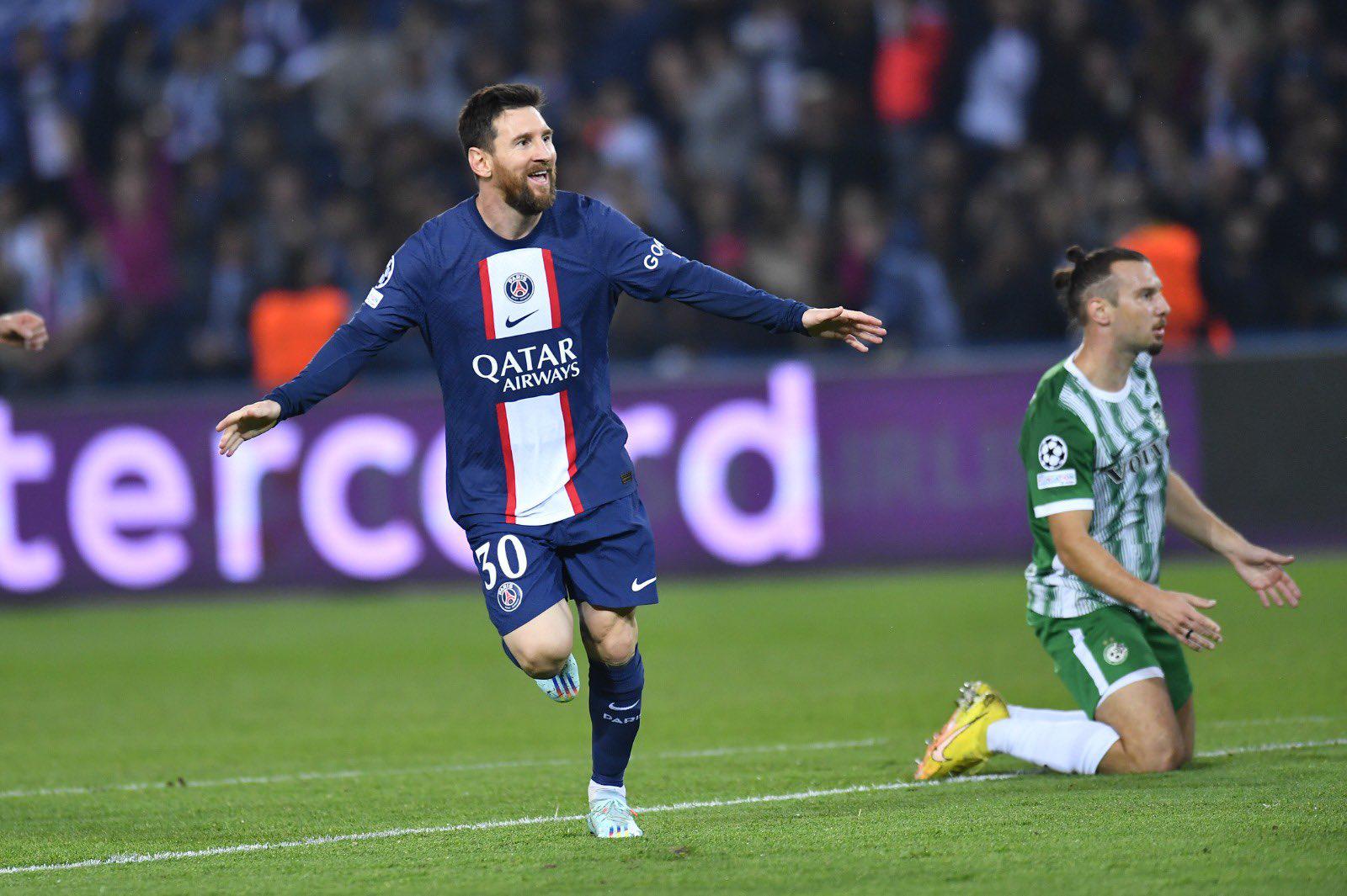 Messi, Mbappé y Neymar, dinamitan triunfo del PSG, que viaja hacia los octavos de final $!Messi, Mbappé y Neymar, dinamitan triunfo del PSG, que viaja hacia los octavos de final