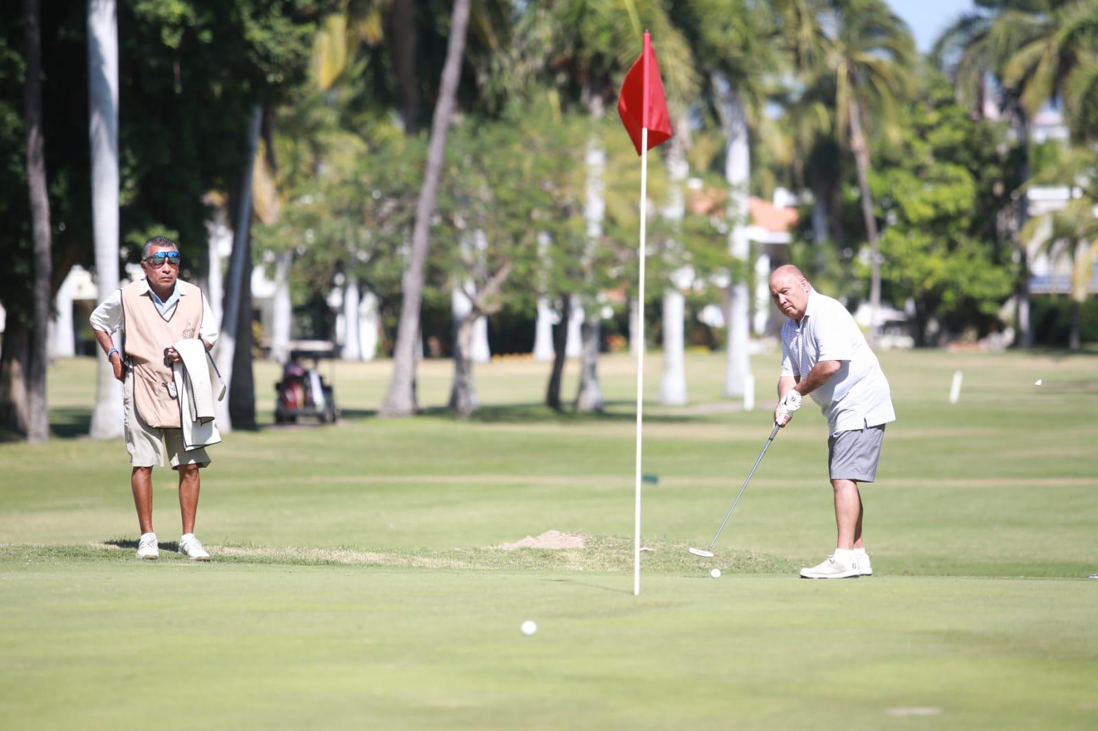 Mazatleco Diego Medina ratifica su etiqueta y se adueña del Torneo Anual de Golf de El Cid $!Mazatleco Diego Medina ratifica su etiqueta y se adueña del Torneo Anual de Golf de El Cid