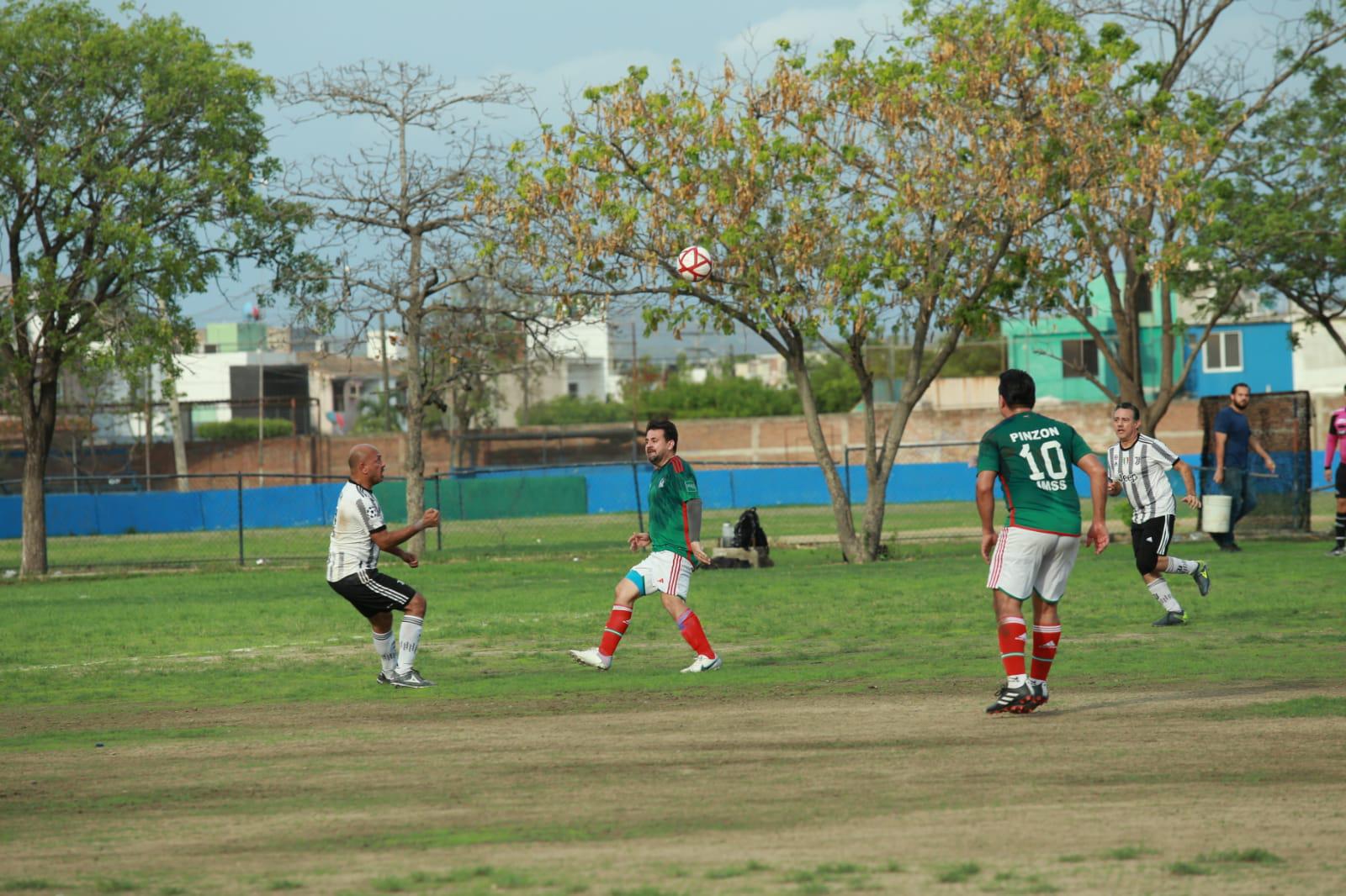 Vence Hospital General a Visane en Futbol Intermédicos $!Vence Hospital General a Visane en Futbol Intermédicos