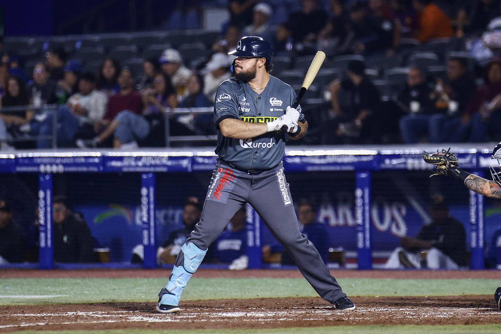 Jonronea Ramos, pero Charros se lleva el primero de la serie $!Jonronea Ramos, pero Charros se lleva el primero de la serie