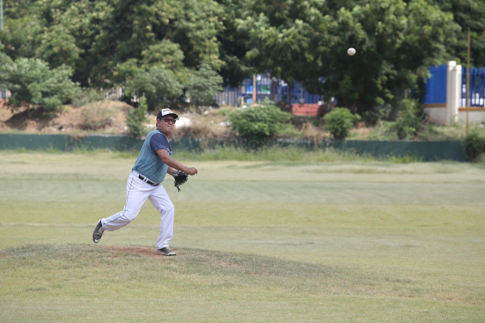 Cactus-Faciso se proclama campeón de la Liga de Beisbol Intersindical UAS $!Cactus-Faciso se proclama campeón de la Liga de Beisbol Intersindical UAS