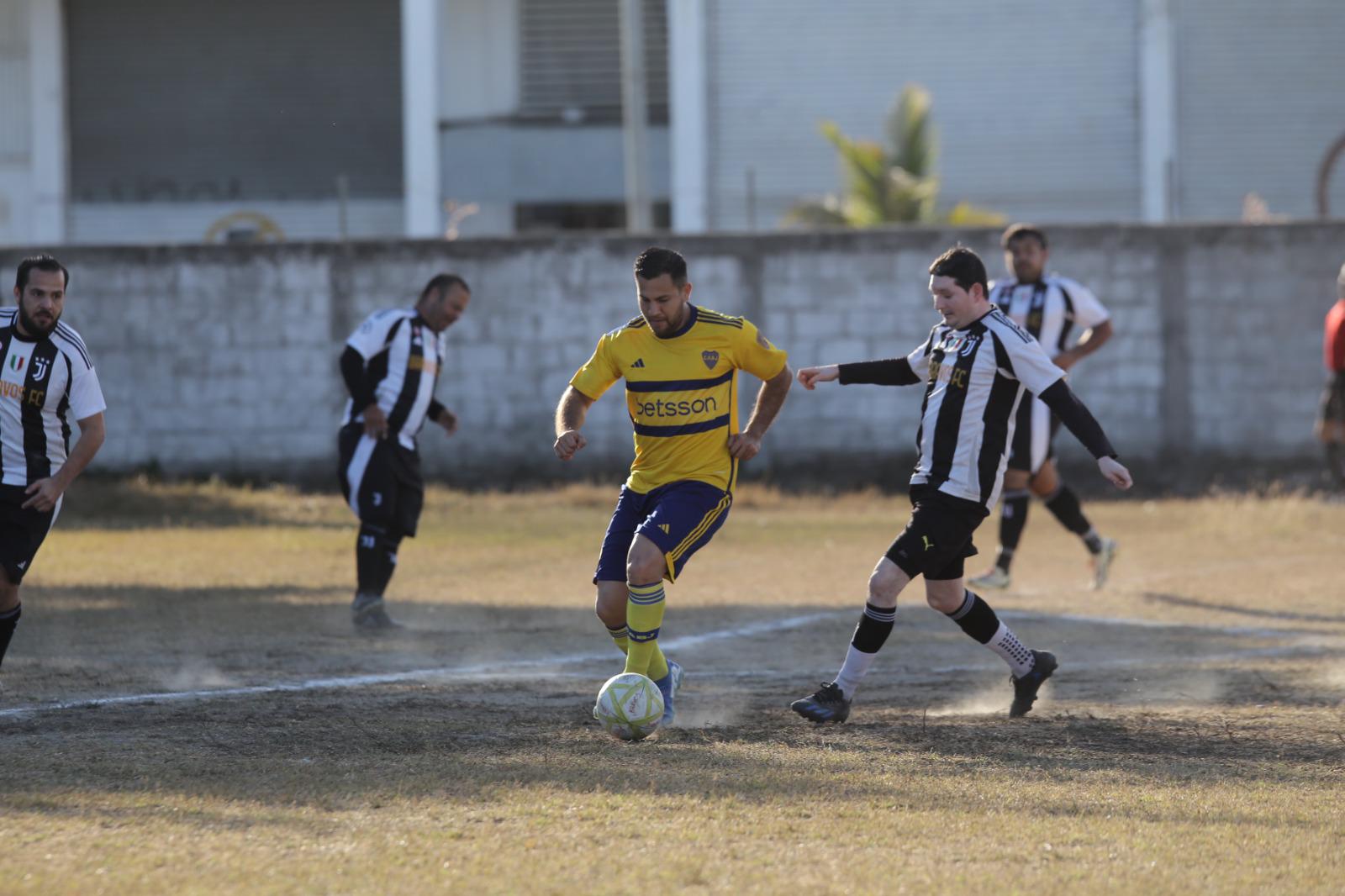 Asume liderato Hospital General en Liga Intermédicos $!Asume liderato Hospital General en Liga Intermédicos