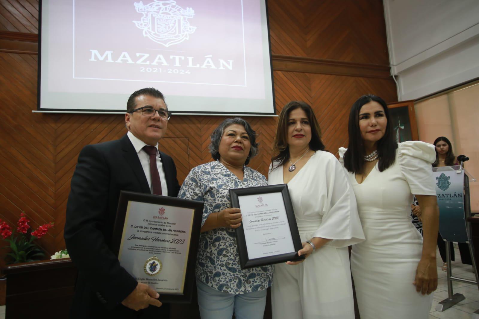 Reconocen a Deysi del Carmen Balán con medalla Jornadas Heroicas 2023 $!Reconocen a Deysi del Carmen Balán con medalla Jornadas Heroicas 2023