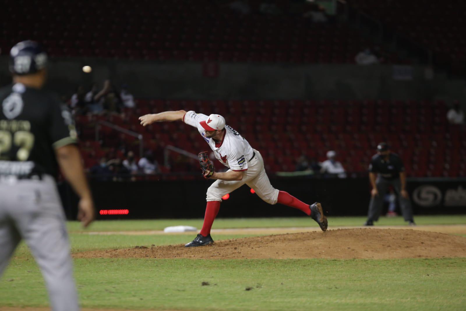 Venados de Mazatlán cae en el primero de la doble cartelera ante Sultanes de Monterrey $!Venados de Mazatlán cae en el primero de la doble cartelera ante Sultanes de Monterrey