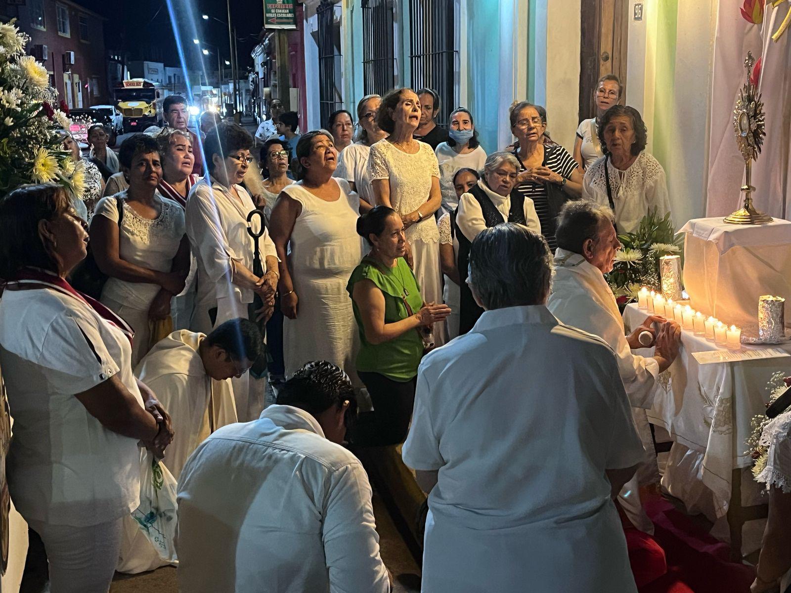 Piden en Rosario por la paz en celebración de Corpus Christi $!Piden en Rosario por la paz en celebración de Corpus Christi
