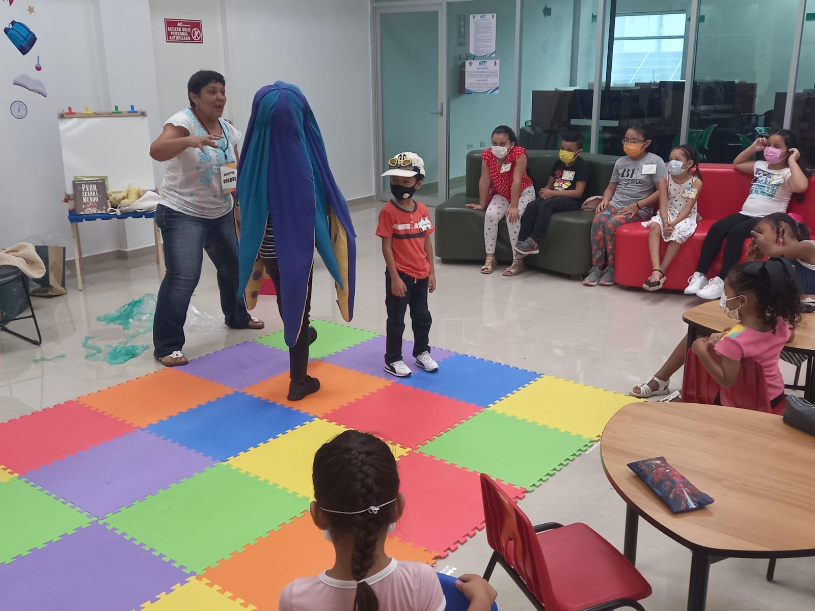 En Escuinapa, Isabel lleva a los niños a un viaje por la conservación y amor a la naturaleza $!En Escuinapa, Isabel lleva a los niños a un viaje por la conservación y amor a la naturaleza