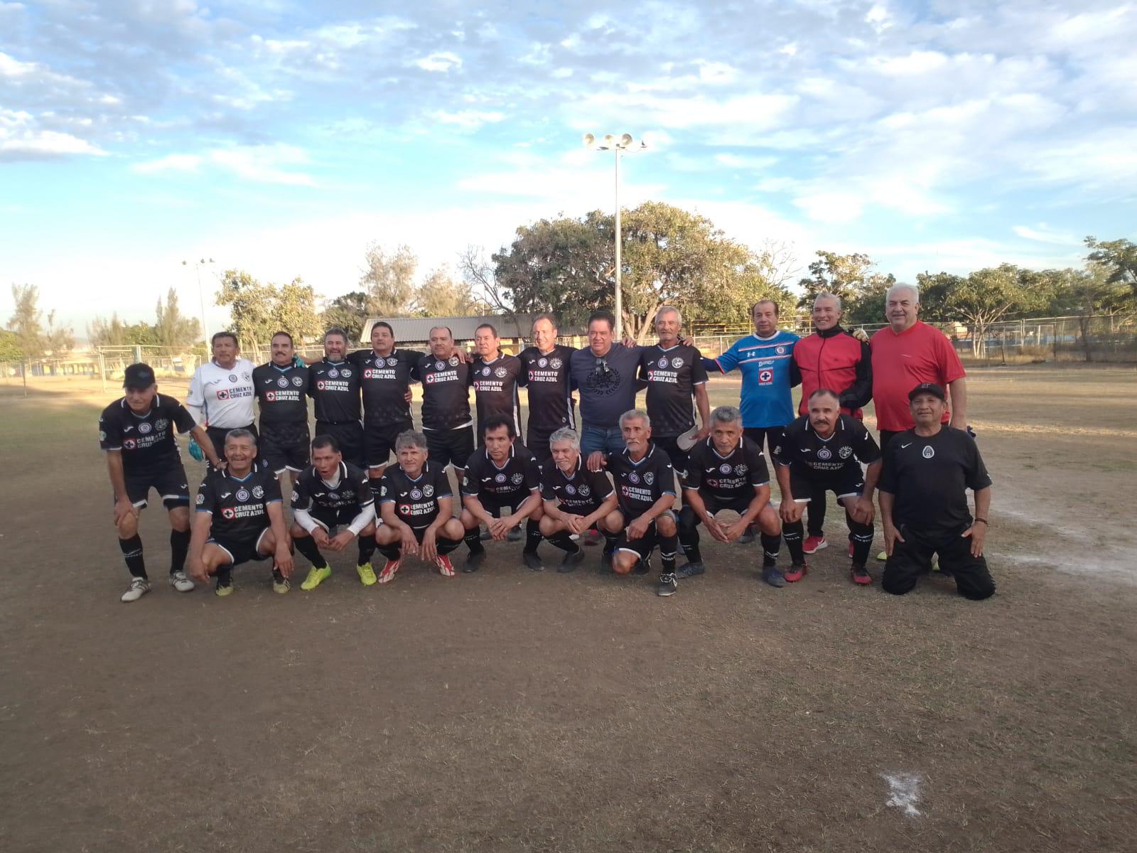 Brujildos suma sus primeros puntos en Regional Centenario de Futbol, en Club Muralla $!Brujildos suma sus primeros puntos en Regional Centenario de Futbol, en Club Muralla