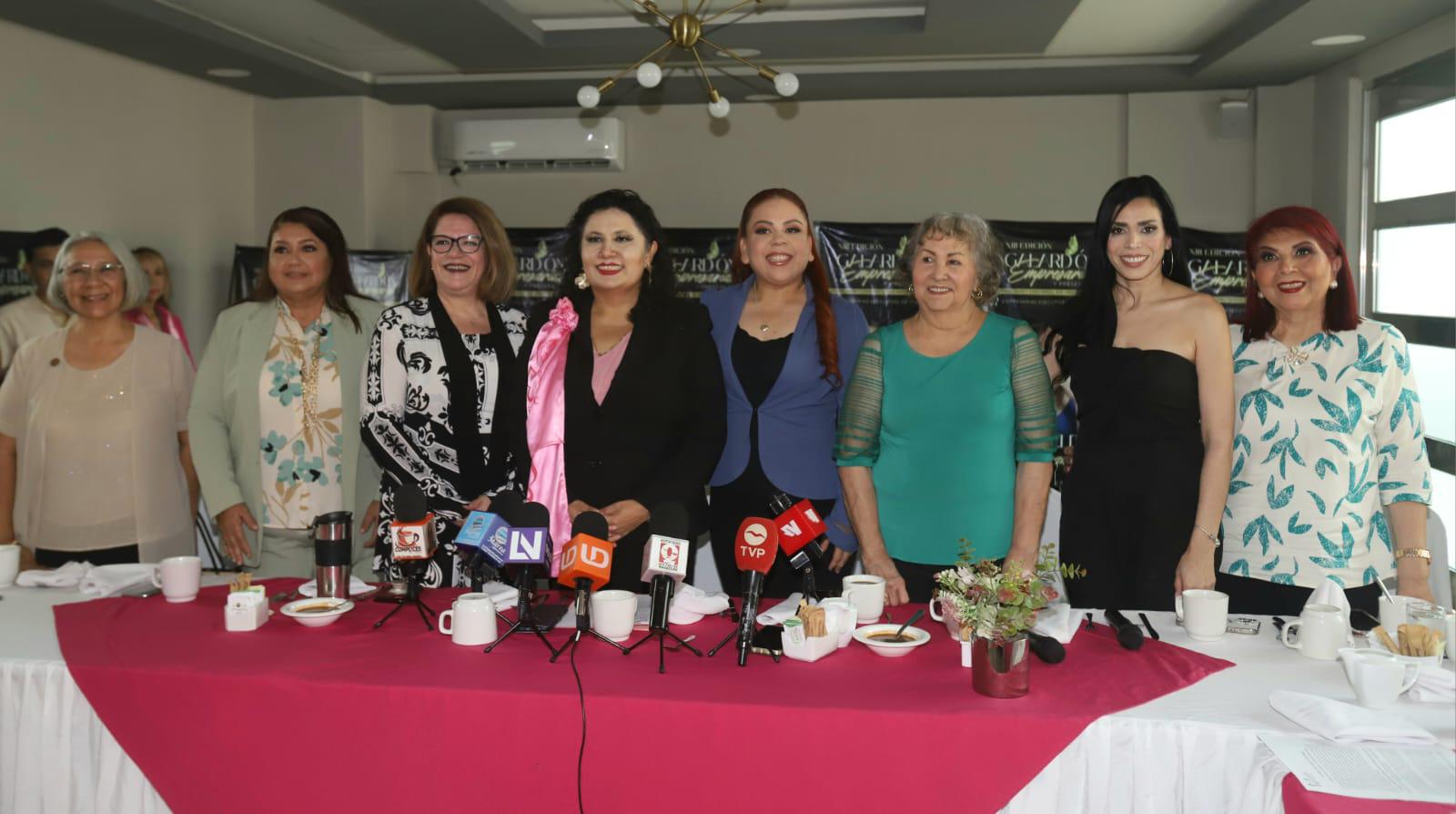 En Mazatlán 10 mujeres con trayectoria serán galardonadas $!En Mazatlán 10 mujeres con trayectoria serán galardonadas