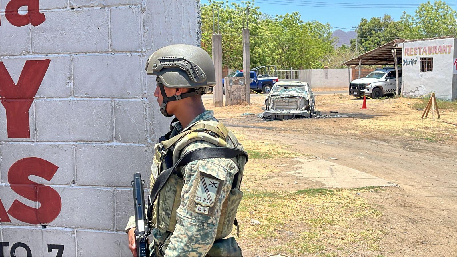“Todos nos escondimos”: Habitantes de El Pozo viven momentos de terror tras irrupción de comando armado $!“Todos nos escondimos”: Habitantes de El Pozo viven momentos de terror tras irrupción de comando armado