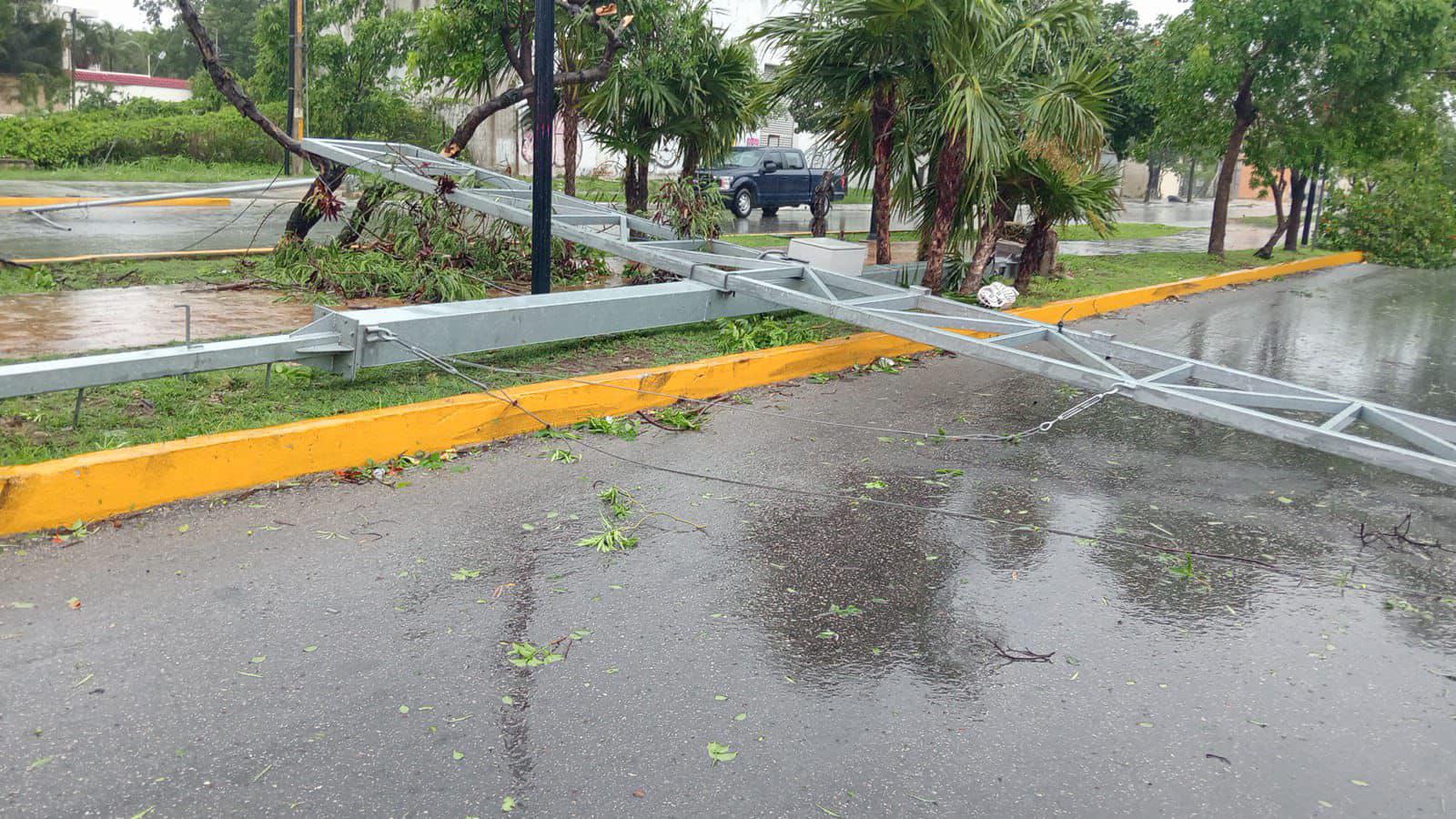 Huracán Beryl toca tierra durante la madrugada de este viernes $!Huracán Beryl toca tierra durante la madrugada de este viernes