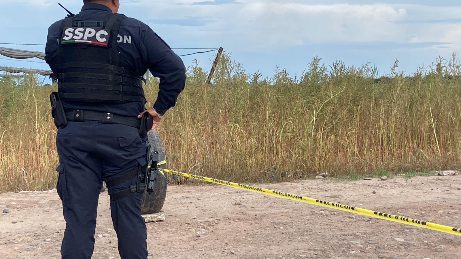 Hallan a hombre asesinado a balazos en Navolato $!Hallan a hombre asesinado a balazos en Navolato