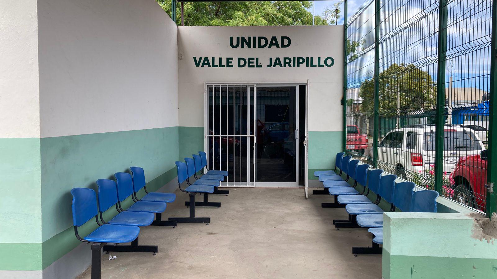 Impermeabilizaron pero ahora en Clínica del IMSS Bienestar en Mazatlán les entra más agua $!Impermeabilizaron pero ahora en Clínica del IMSS Bienestar en Mazatlán les entra más agua
