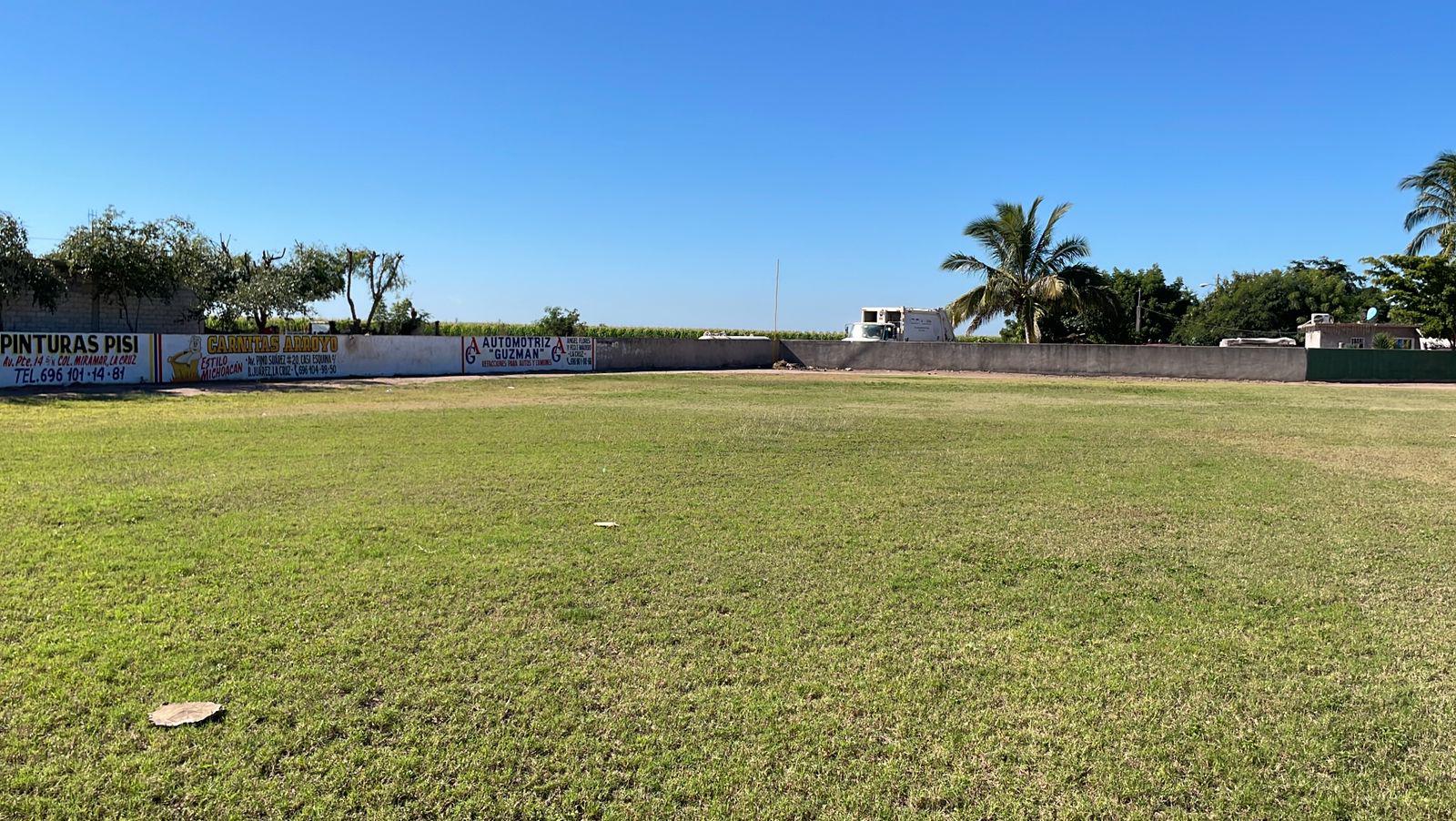 PIDS remodelará campo de beisbol de Caimanes, en Elota $!PIDS remodelará campo de beisbol de Caimanes, en Elota