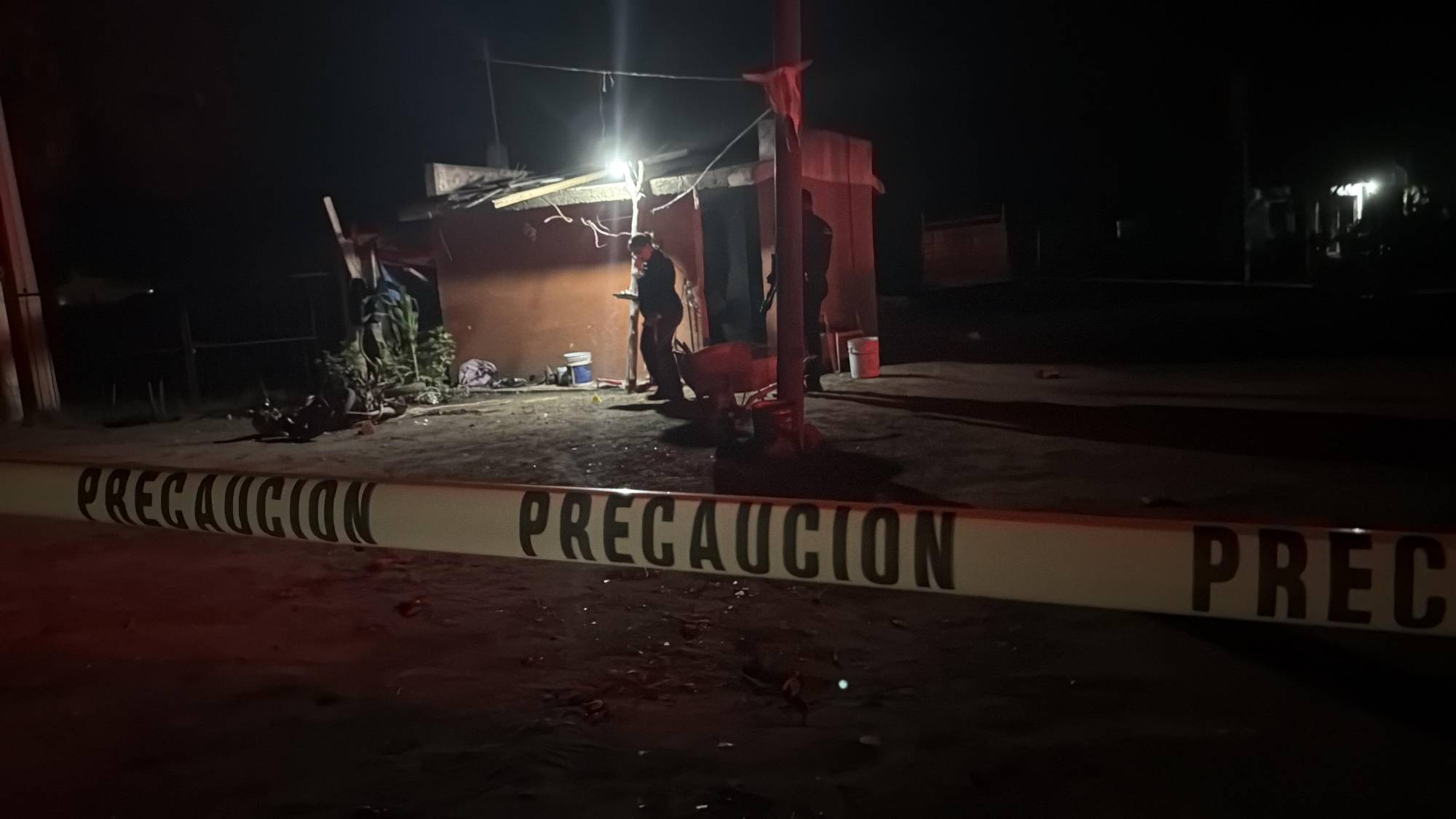 Matan a balazos a una pareja en Cofradía de la Loma, en Navolato $!Matan a balazos a una pareja en Cofradía de la Loma, en Navolato