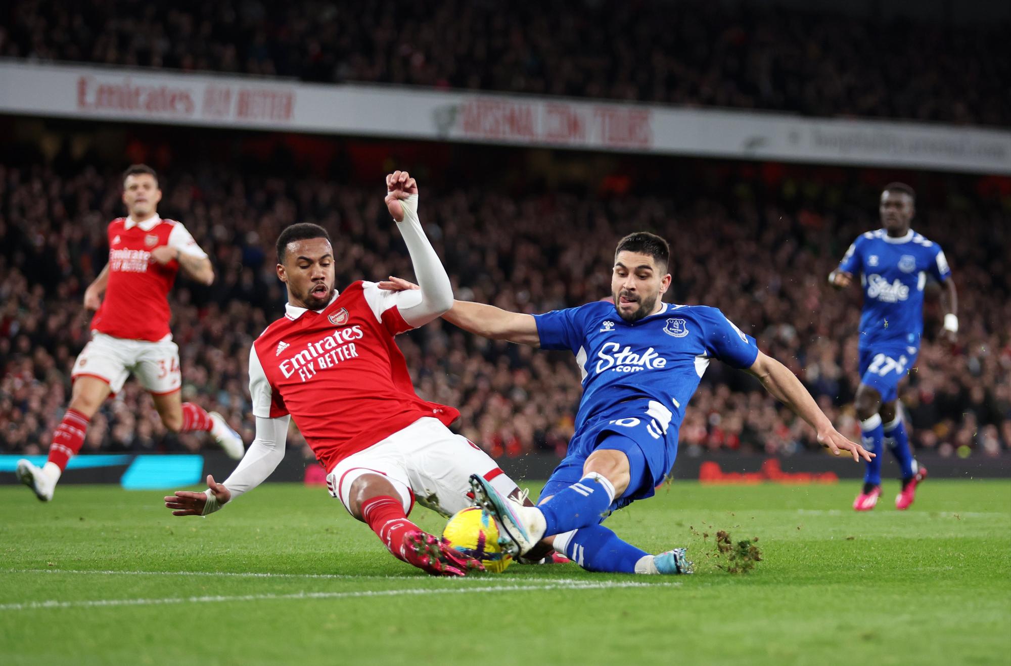 El Arsenal se cobra su venganza al vencer al Everton, en duelo pendiente de la Premier League $!El Arsenal se cobra su venganza al vencer al Everton, en duelo pendiente de la Premier League