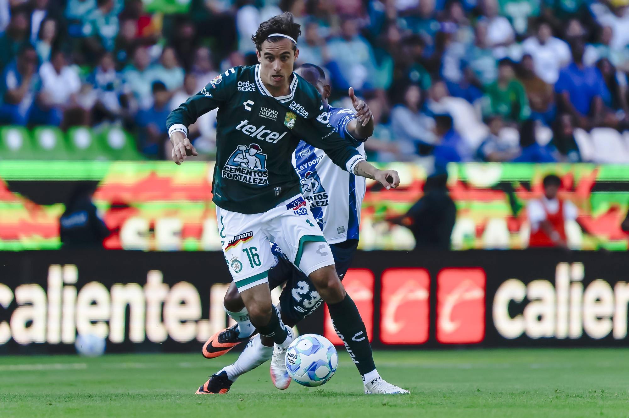 León y Pachuca empatan en el arranque de la jornada sabatina $!León y Pachuca empatan en el arranque de la jornada sabatina