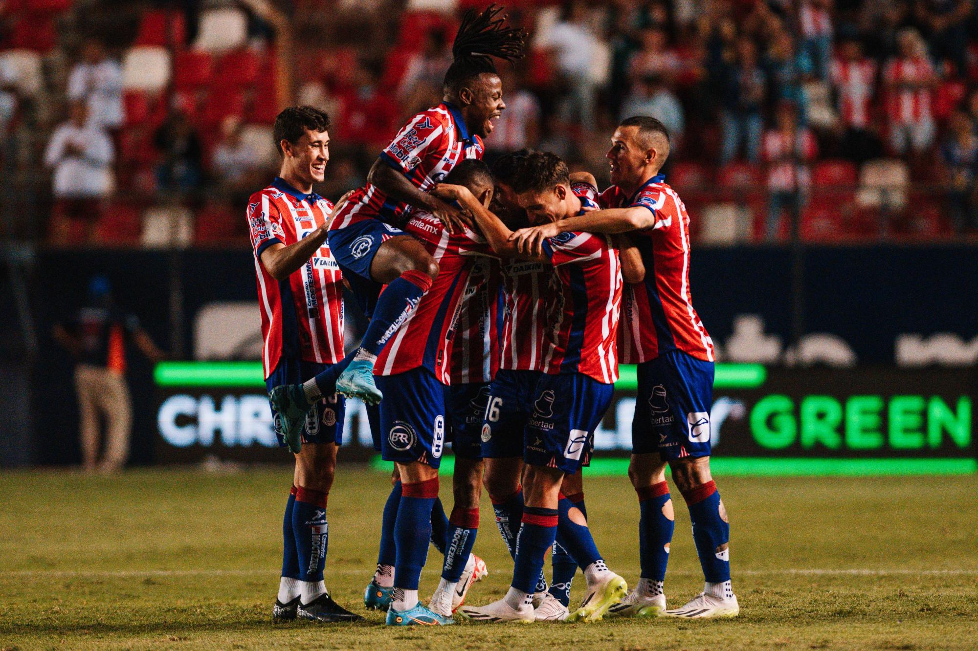 Mazatlán se queda corto ante San Luis, que recupera la cima $!Mazatlán se queda corto ante San Luis, que recupera la cima